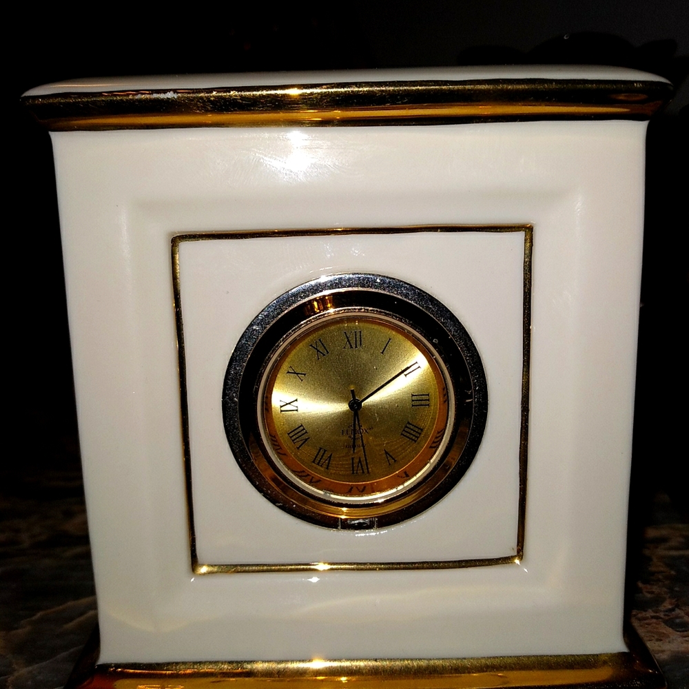 Lenox eternal collection mantle clock